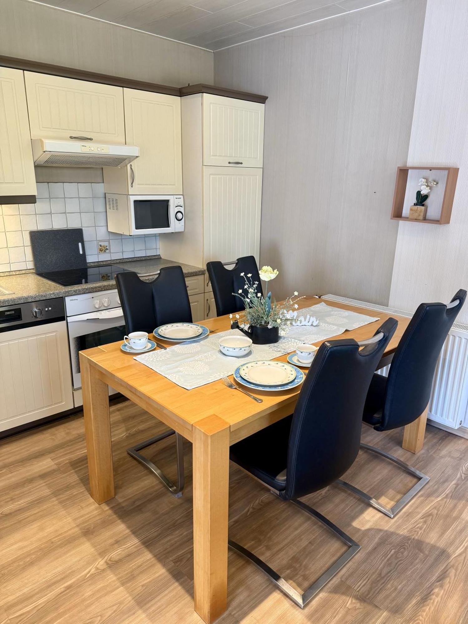 Ferienhaus Blinkfuer 뉴할링거지어 외부 사진
